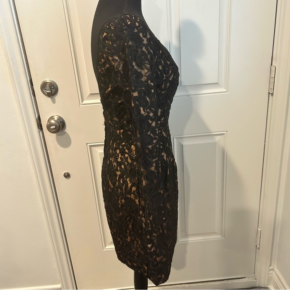 Carmen Marc Valvo Black/Nude Size 4 - Picture 5 of 16
